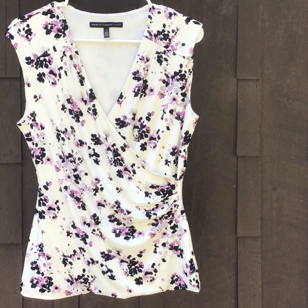 White House black market flowered shell